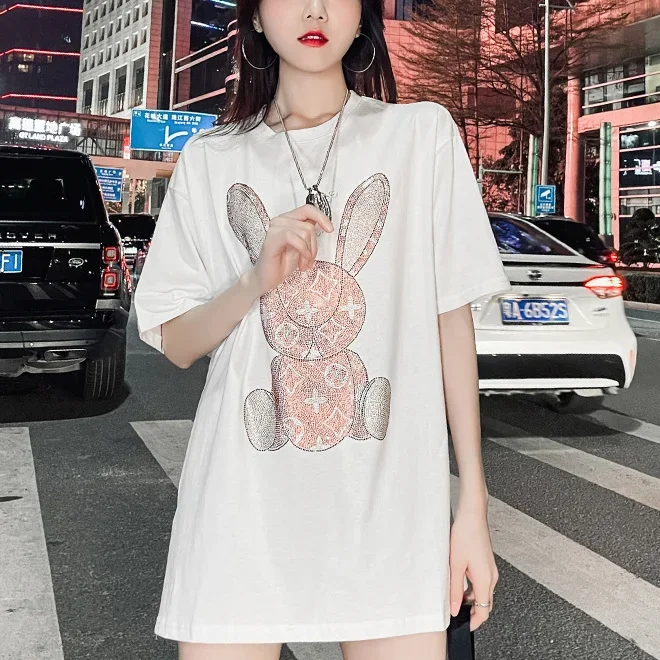 Embroidery Fashion - Camiseta Casual Feminina de Verão: Camiseta