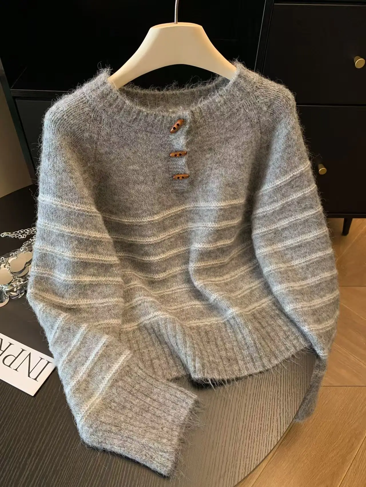 Suéter Feminino de Lã e Caxemi - Embroidery Fashion avaliação e preço